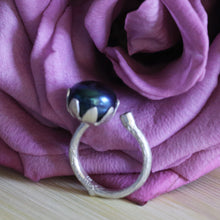 Load image into Gallery viewer, Pearl flower ring, pink tourmaline