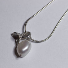 Load image into Gallery viewer, Sterling silver charm necklace, flower and pearl charms