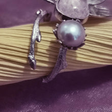 Load image into Gallery viewer, Adjustable flower ring set with a morganite