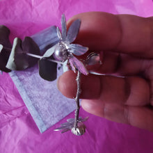 Load image into Gallery viewer, Asymmetric long dangle flower earrings