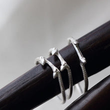 Load image into Gallery viewer, Dainty ring, silver chain ring with a twig and leaf charms