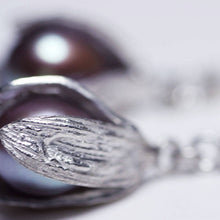 Load image into Gallery viewer, Organic dangle earrings