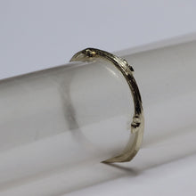 Load image into Gallery viewer, Gold stackable rings, twig design
