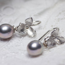 Load image into Gallery viewer, Dainty dangle earrings, sterling silver (925 Silver)