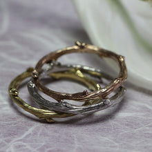 Load image into Gallery viewer, Gold stackable rings, twig design
