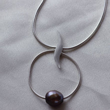 Load image into Gallery viewer, Silver chain necklace, one-pearl necklace
