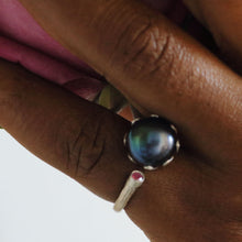 Load image into Gallery viewer, Pearl flower ring, pink tourmaline
