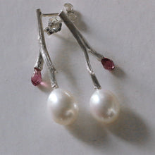 Load image into Gallery viewer, Silver twig pearl drop earrings
